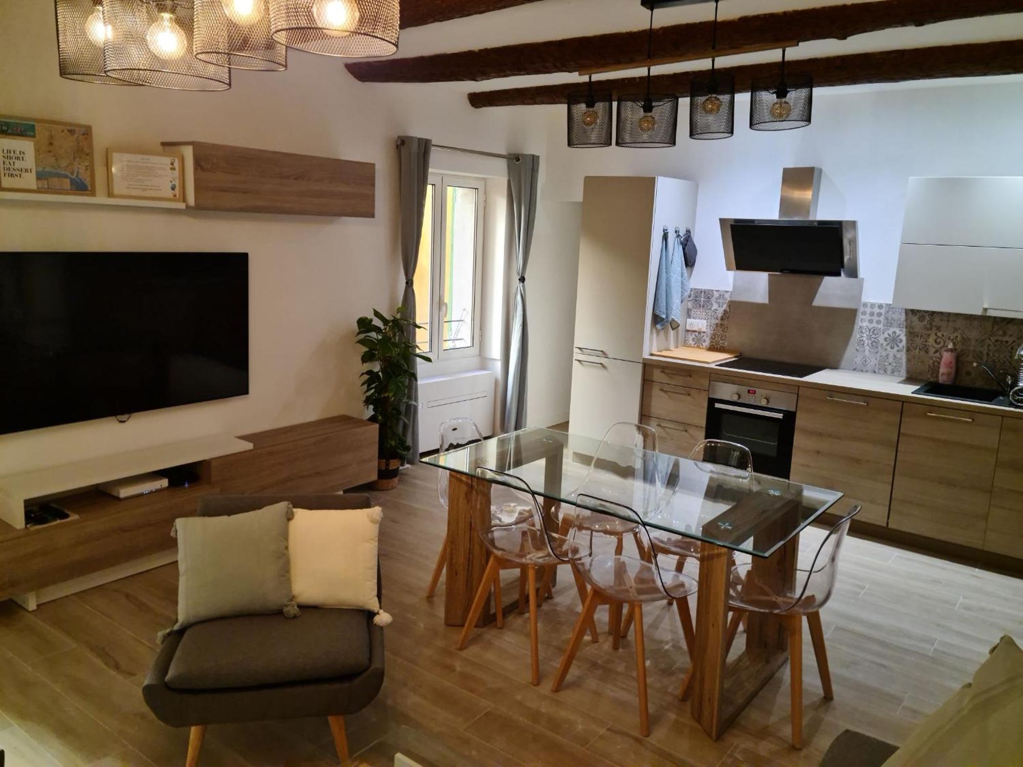 Beautiful Old Town Flat, Near The Beach Nice Dış mekan fotoğraf